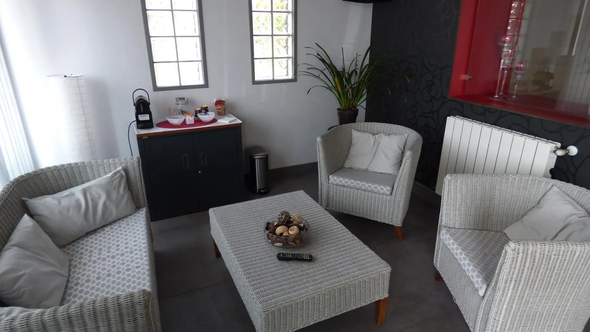 Hotel Mercedes Camargo 3*,  Spain